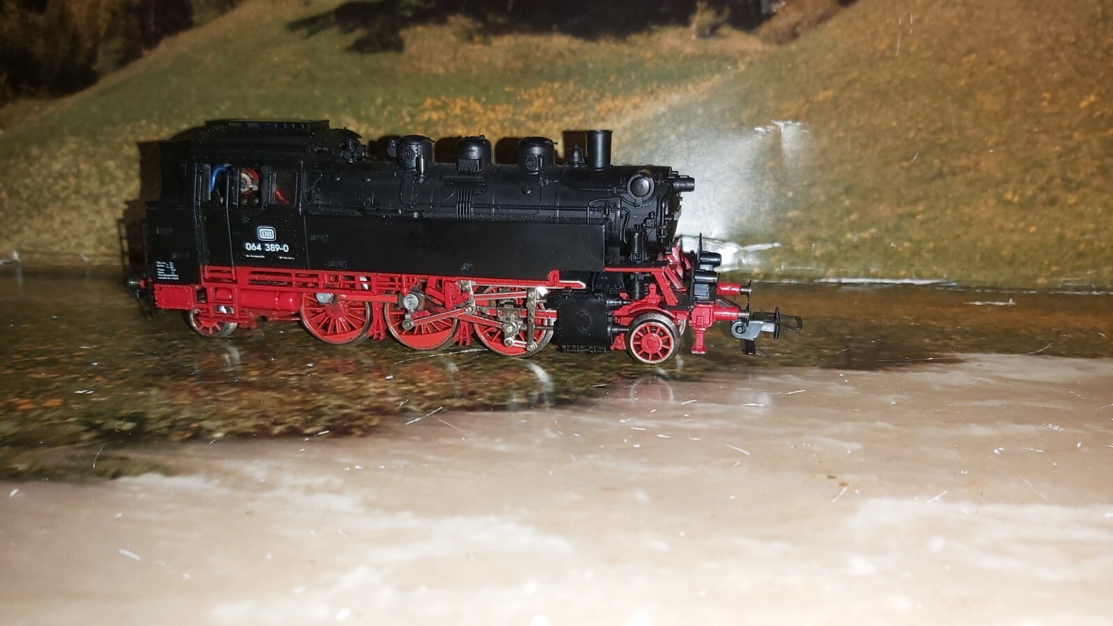 Picture 11 of 14