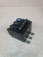 Siemens B3100H 3 Pole 100 Amp 240 Volt 22 KAIC Bolt On Type BLH Circuit Breaker