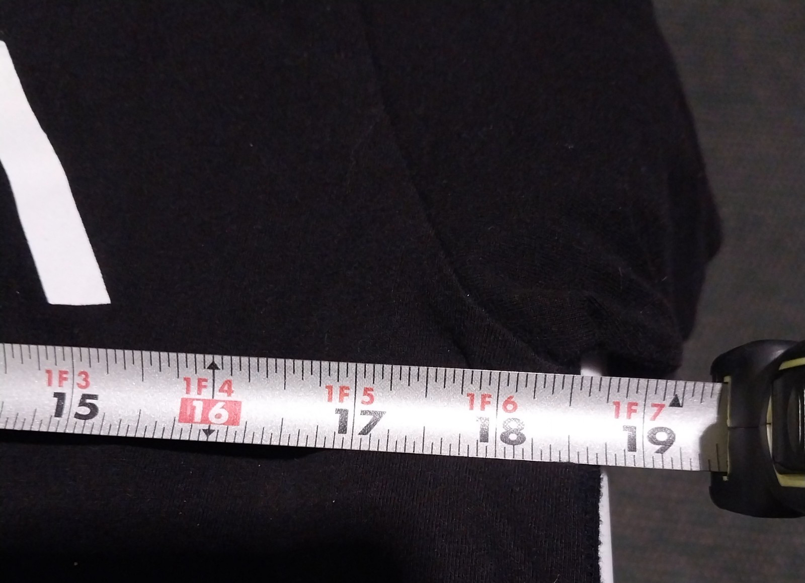 RVCA Artist Network Program Y2K Hare Shooting Tor… - image 5