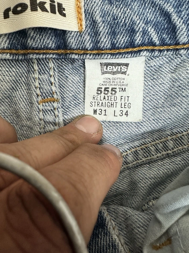 Vintage Levi’s 555 Women’s Custom Relaxed Fit Straight Jeans Size 31x35 Made USA - Image 4 of 4