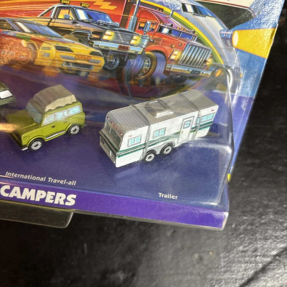 Micro Machines - #37 Campers Trailer Ford Explorer Hiker International Travel - Image 4 of 4