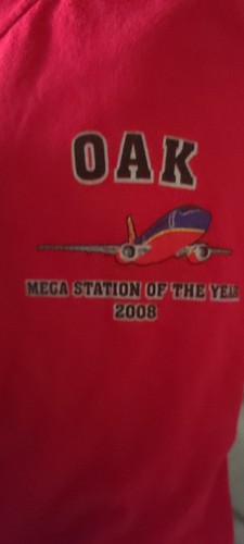 Southwest Airlines OAK Mega Station of The Year 2008 Employee Shirt Red Rare (L)