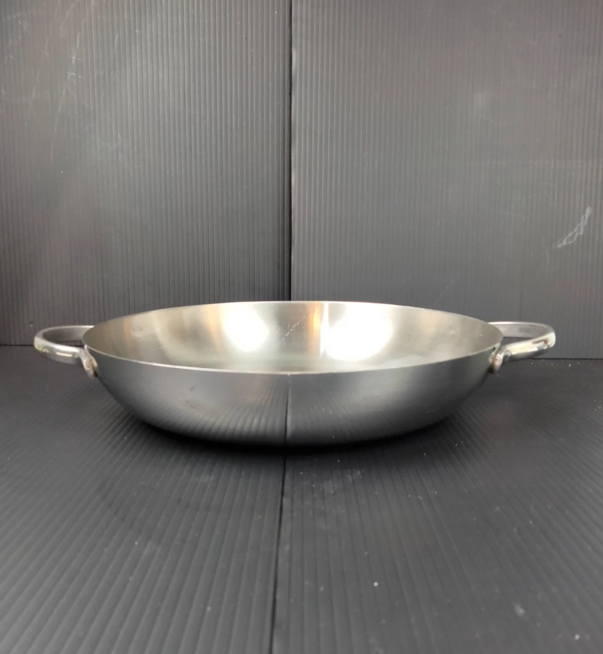 Revere Ware Pro-Line 10.5 Inch Paella Pan Stainless Steel Skillet Flat Bottomed
Opens in a new windo