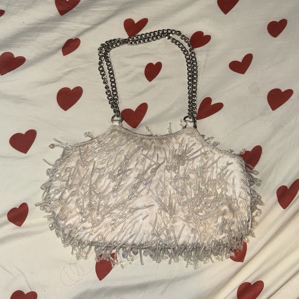White Beaded Fringe Shoulder Bag Small Silver Chain Strap Snap Closure Party