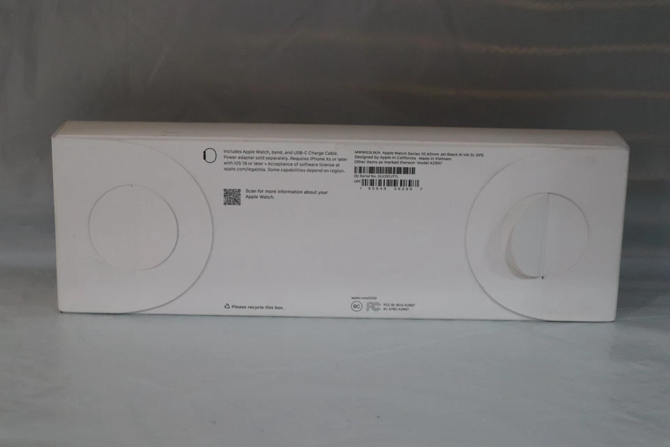 Apple Watch Series 10 42mm GPS Jet Black w/ Ink Sport Loop MWWG3LW/A #19947 - Image 2 of 4