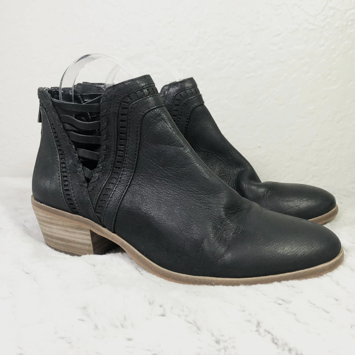 Vince camuto pimmy best sale booties