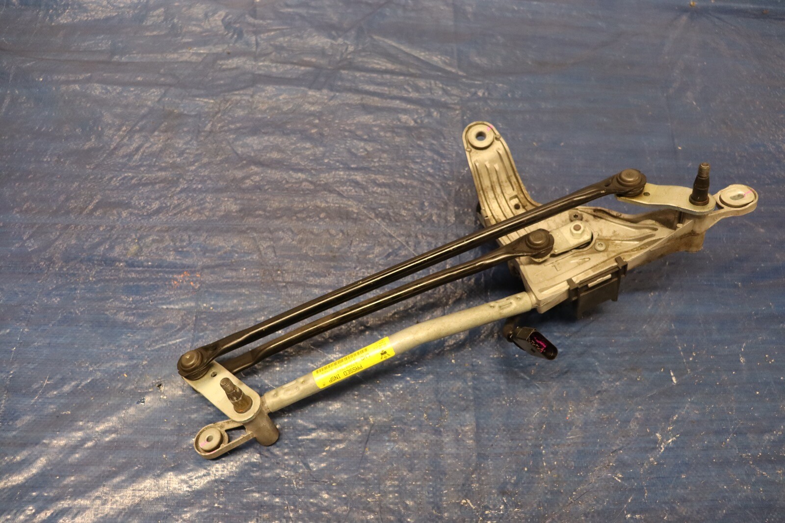 2017 17 MASERATI GHIBLI SEDAN S 3.0L V6 OEM WINDSHIELD WIPER MOTOR UNIT #1200