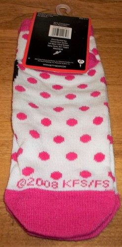 CLEARANCE - Betty Boop Ankle Socks - Sock Size 9-11 NWT - Picture 2 of 3