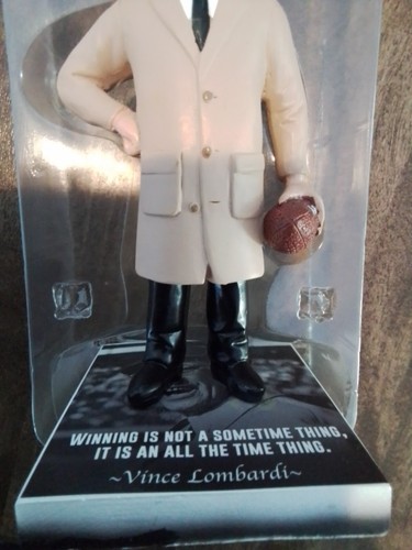 GREEN BAY PACKERS BOBBLEHEAD VINCE LOMBARDI PRO SHOP EXCLUSIVE WINNING ISNT - Picture 5 of 5