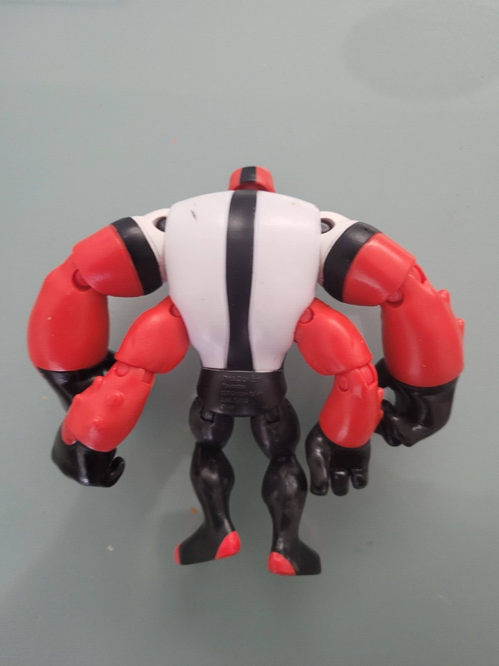 BEN 10 ALIEN FOUR ARMS ACTION FIGURE 2006 BANDAI TOYS 4.5" TALL! eBay