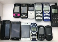 Lotto iPhone+Smartphone+Telefoni Cellulari NON Funzionanti