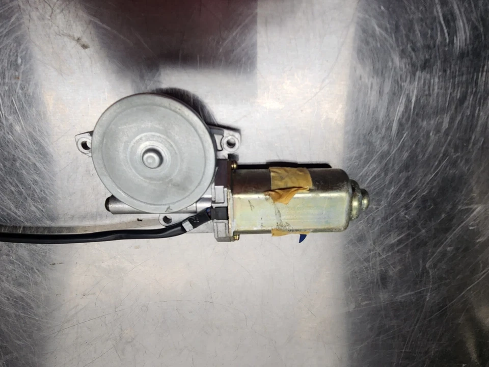 Oldsmobile Bravada Regal Aztek 1997-2003 y más conjunto de motor techo corredizo eléctrico GM Foto 2 de 4