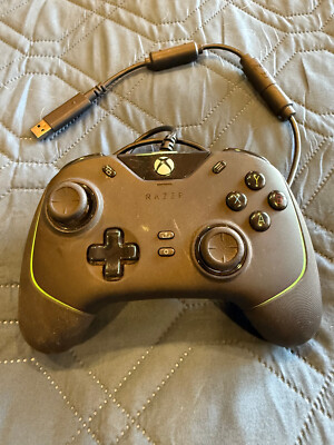 used Razer Wolverine V2 Gaming Controller for Xbox Series X/S - Black- RZ06-0356