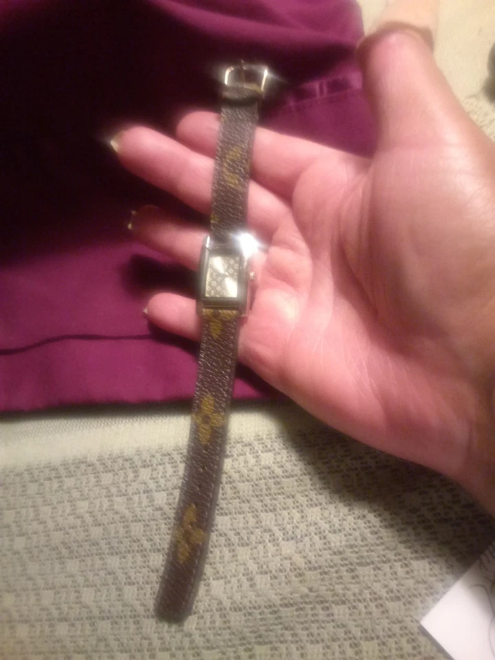 Ladies Louis Vuitton Vintage Watch Brown And Tan It's Working  - Image 4 of 4