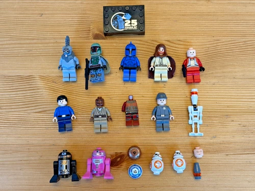 LEGO Star Wars Minifigure Lot with Accessories – Includes 25 Years of LEGO Star