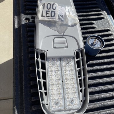 Street Light Lumec Signify Road Focus  small- with sensor gray 100watt led
