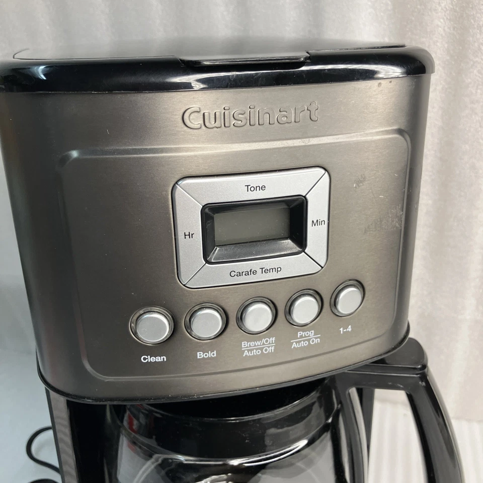 Cuisinart DCC-3200 Programmable Coffeemaker Perfect Temp 14-Cup Carafe - Image 2 of 4