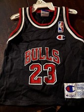 Vintage 90s Champion NBA Chicago Bulls Michael Jordan 23 2T Toddler