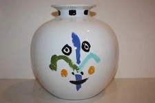 Picasso Living Face Vase, 1963 Masterpiece Editions Ltd © 1996 Portugal, 10.5”