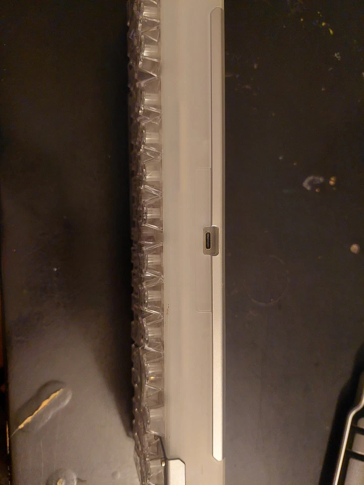 Teclado mecánico transparente Aula F98 intercambiable en caliente inalámbrico cristal lubricado lineal Foto 4 de 4