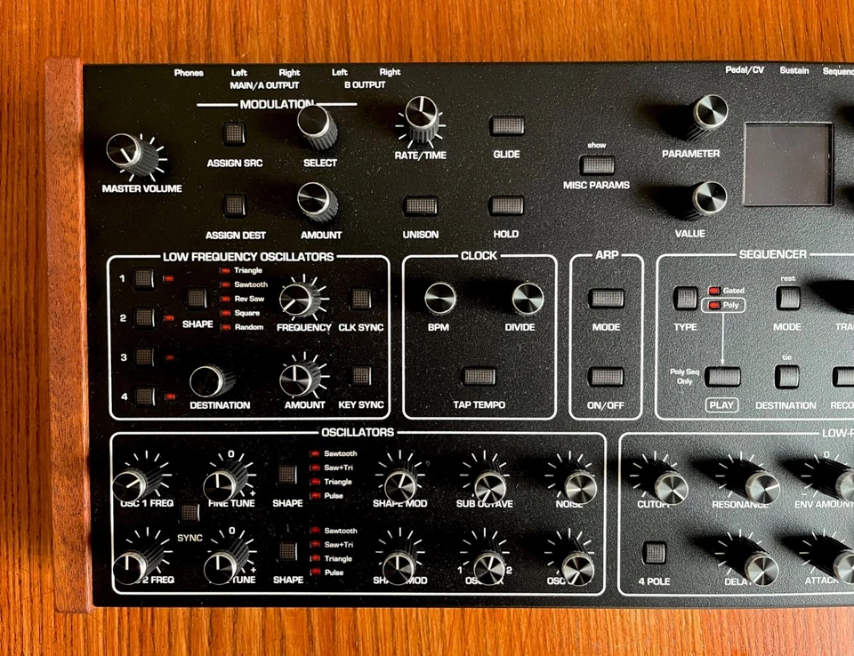 DSI Sequential Prophet REV2 Desktop synth (8 voice) - Pristine condition - Image 2 of 4