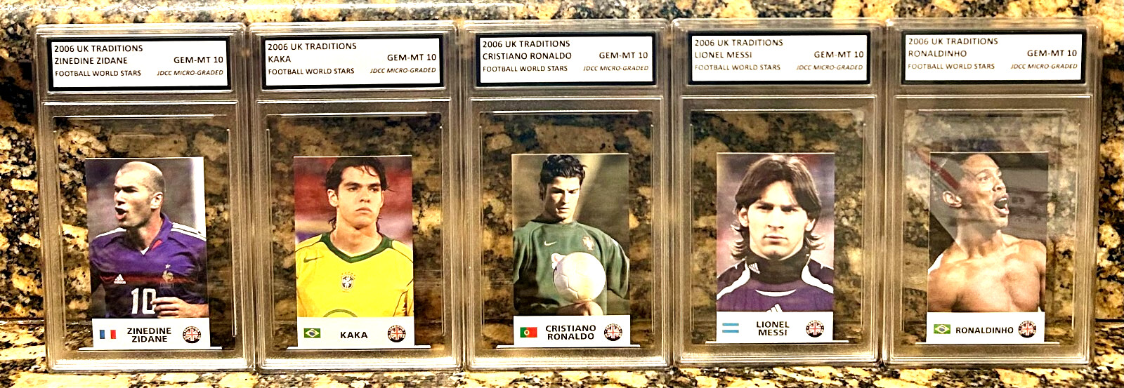 GRADED GEM-MT 10 YOU PICK 2006 UK TRADITIONS FOOTBALL WORLD STARS MESSI/RONALDO