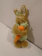 Boyds Bear TJ’s Best Dressed: 10” Miracle GardenGlow Rabbit.
