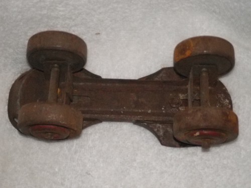 Vintage/antique Clip On Metal Roller Skates MCM Toys Sports Equipment - Picture 6 of 7