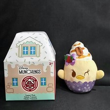 Disney Munchlings Sleighin' Sweets Scented Plush Chaser Daisy Duck