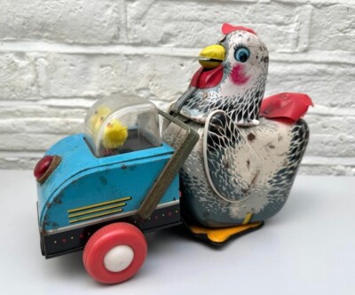Vintage China Blech Spielzeug Huhn Küken Henne legt Eier funktionstüchtig Batterie