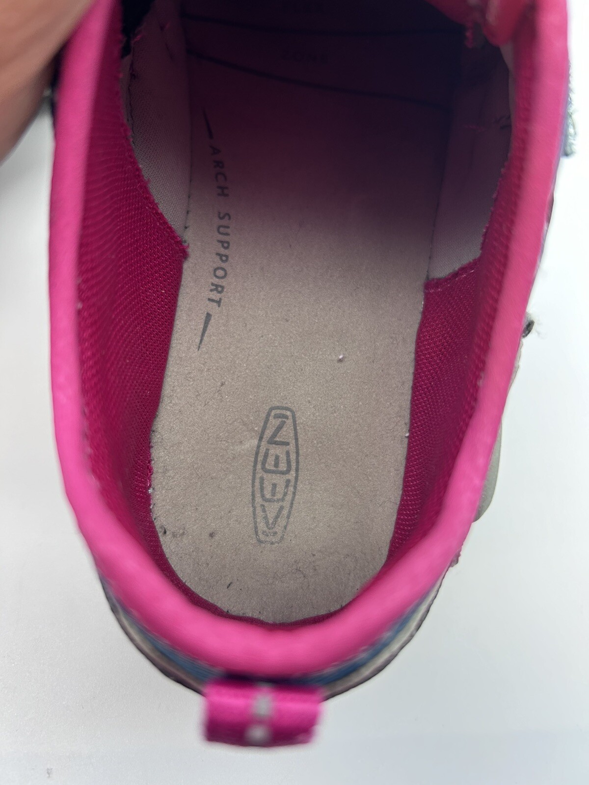 Scarpe Keen Knotch Hollow bambina taglia 2 blu rosa doppio cinturino scarpa outdoor ottime condizioni