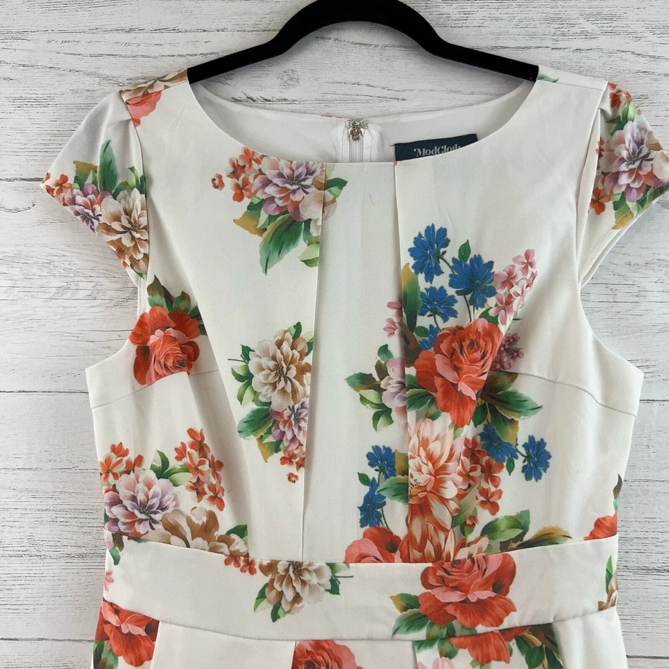 Vestido Modcloth Elegante Reflections Blanco Floral Bolsillo Talla M Foto 3 de 4