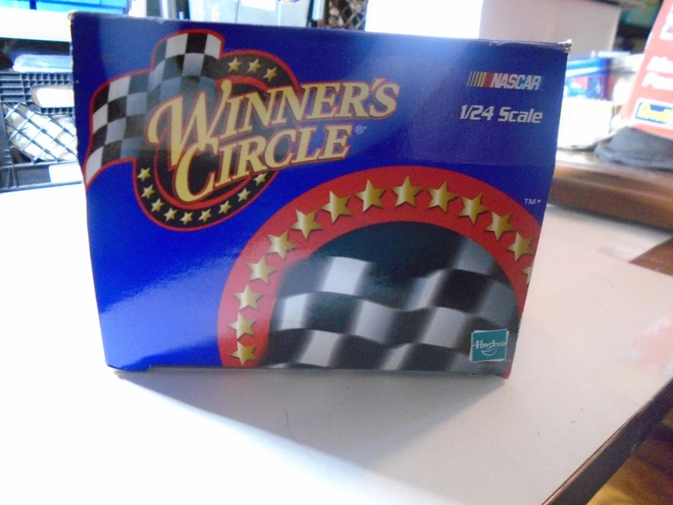 WINNER'S CIRCLE Hasbro 1998, Alta Performance Pressofuso ,# 3 Dale Earnhardt, - Immagine 2 di 2