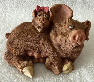 Vtg Frumps D&D Studios D. Harris Pig Figurine, Norma & Sadie, 3.5''Lx2''Tx2.25''D