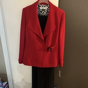 Vintage $280 Value Tahari ASL Pant Suit US  sz 12 new  WITH TAGs tailor jacket  
