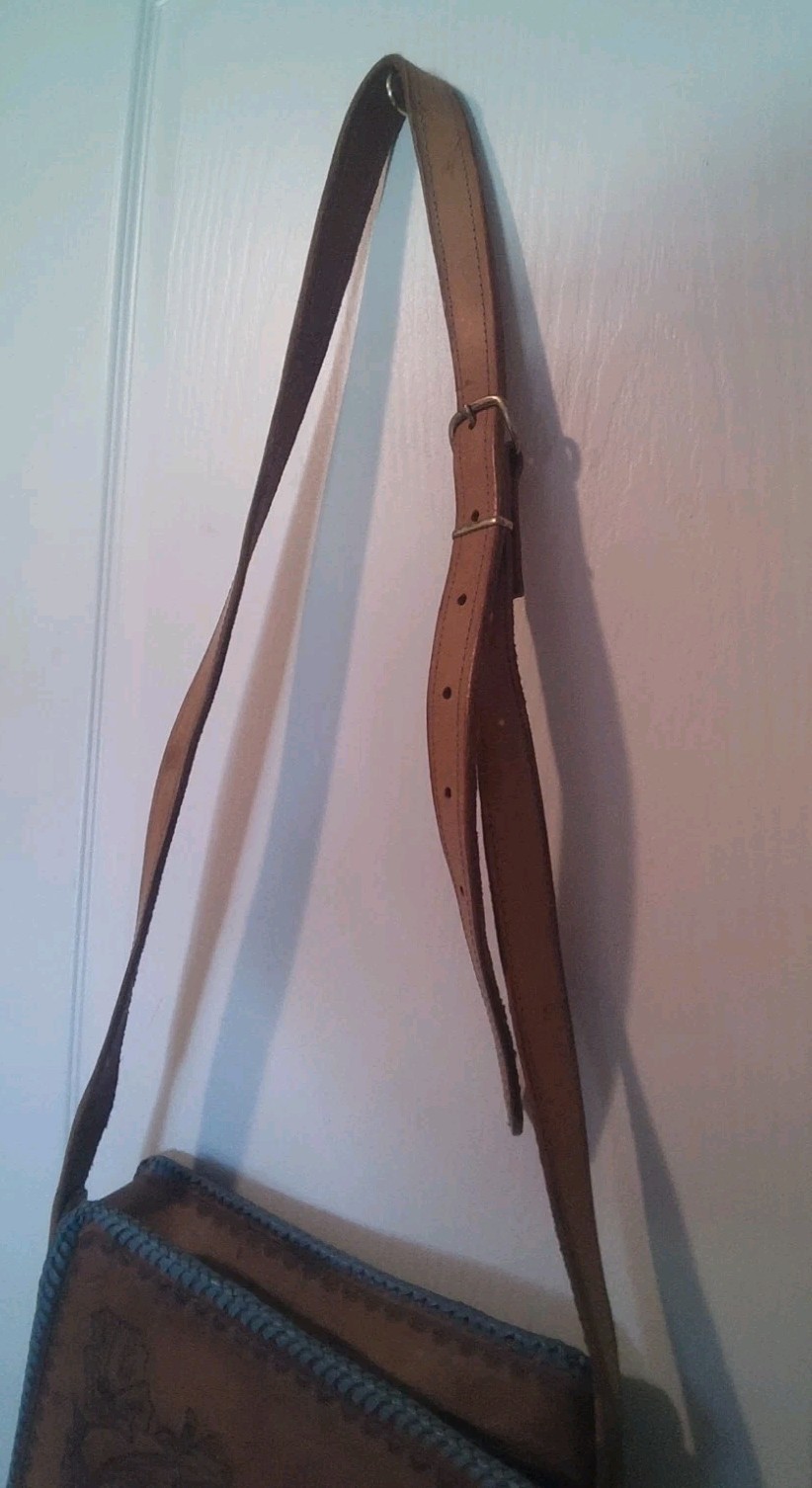 Solid Leather Medium Sized Purse With Double Side… - image 6