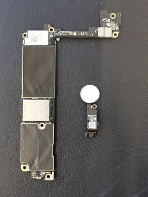 Apple iPhone 7 32 GB Touch ID Mainboard Hauptplatine Motherboard Original weiß