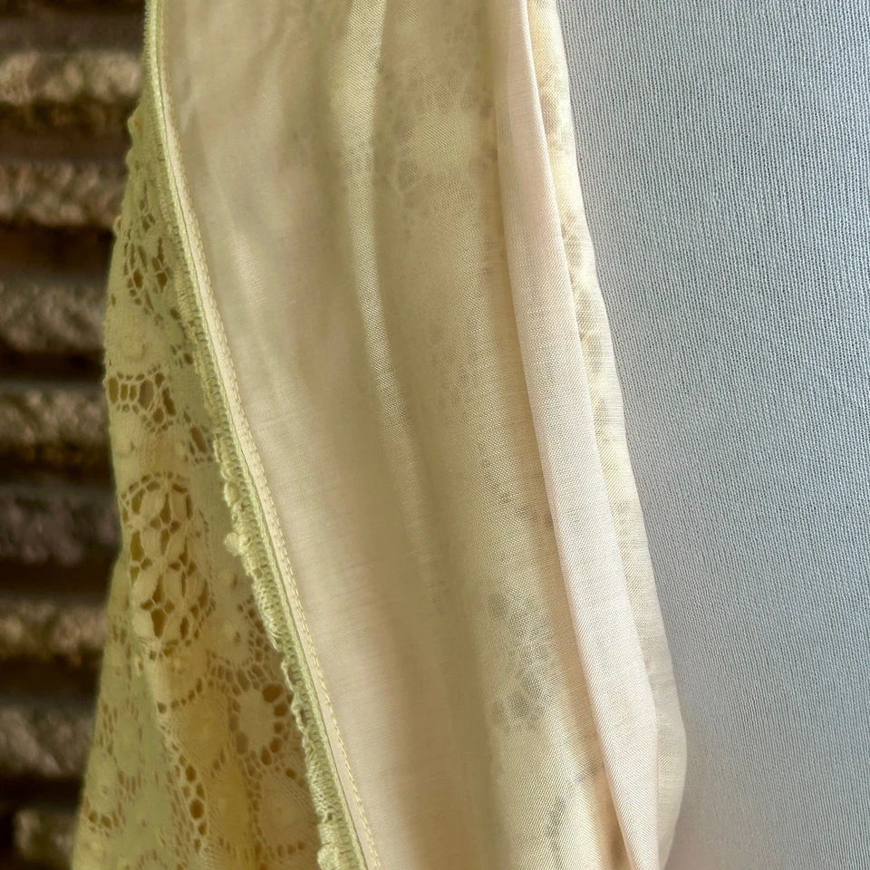 复古 60 年代象牙色 Modest 有内衬蕾丝上衣绗缝裙长袖迷笛连衣裙  — 第 3/4 张图片