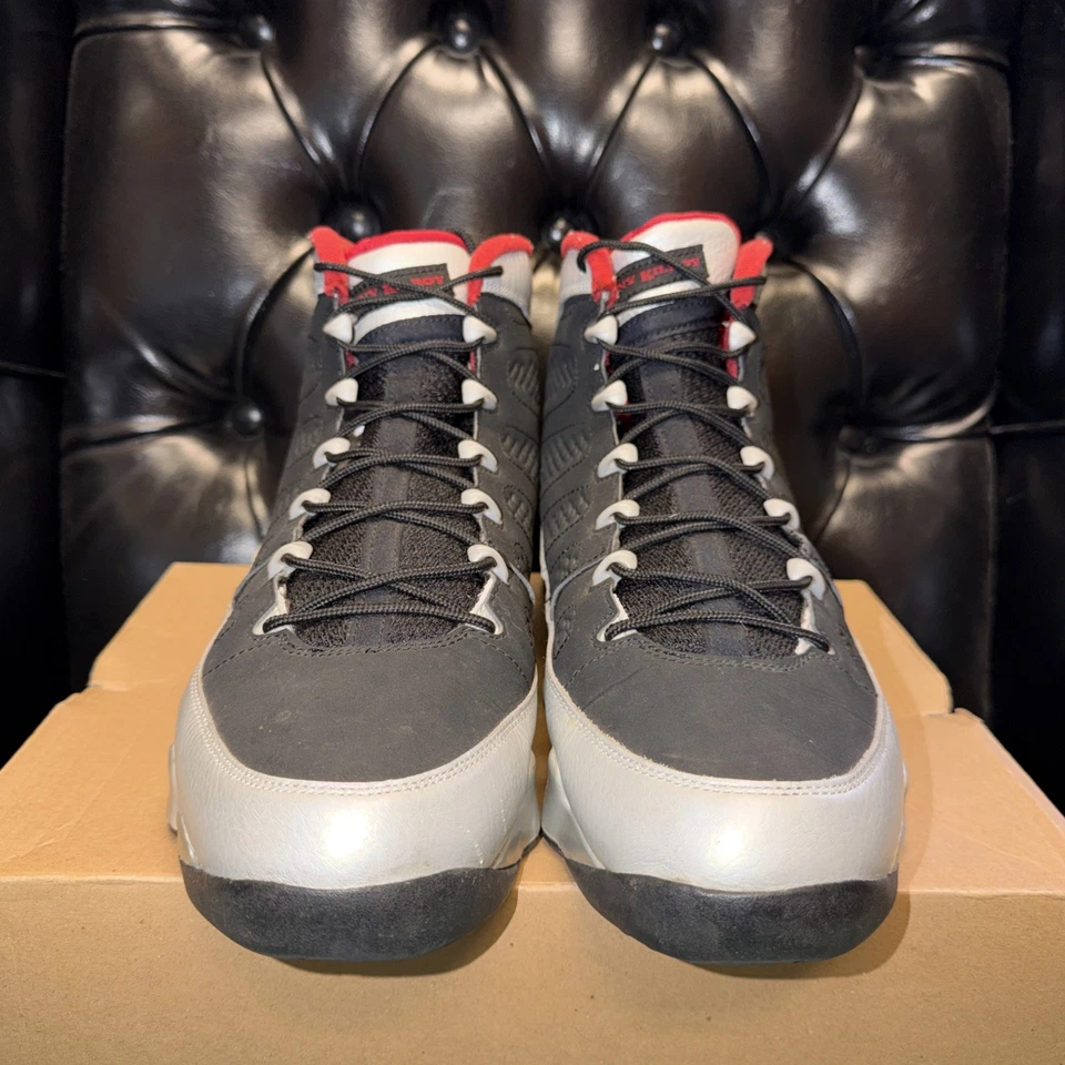 Talla 12 - Air Jordan 9 Retro Johnny Kilroy (302370-012) Foto 3 de 4