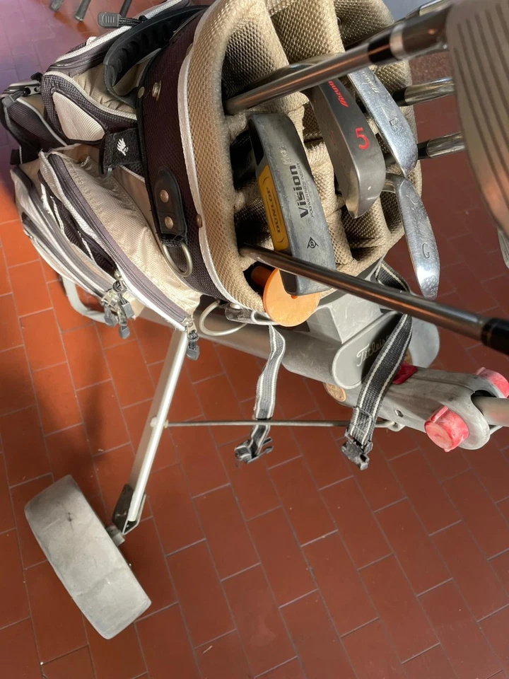 Set completo golf usato principianti con sacca, carrello, palline e accessori  B - Immagine 4 di 4