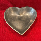 Heart Shaped Silver Tone Metal Decorative Bowl/Dish, Hearts & Love  Wedding — photo 1