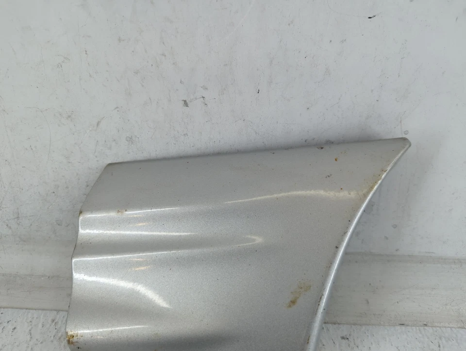 Pontiac Bonneville 1999 guardabarros moldeado gris claro NFZQO Foto 2 de 4