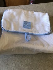 Estee Lauder Hanging Travel Bag Makeup Toiletry Blue White Detachable Pouch EUC 