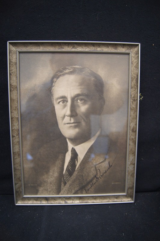 FRANKLIN D. ROOSEVELT Autographed 8x10 Photo Period Framed PSA/DNA LOA 