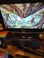 Quasar VCR 4 Head VHS Player Video Cassette Recorder VHQ-40M, Remote Tested