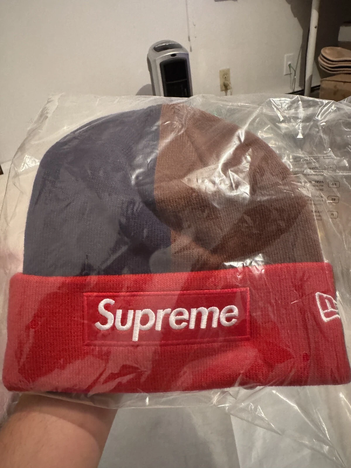 Supreme x New Era Box Logo Beanie MULTICOLORE FW24 SCELLÉ À LA MAIN PRÊT À EXPÉDIER