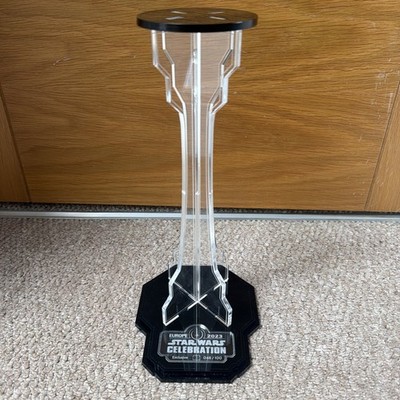 Wicked Brick Black Series Helmständer Star Wars Celebration 23 Limited Edition.