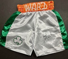 IRISH MICKY WARD THE FIGHTER AUTOGRAPHED BOXING TRUNKS ADULT XL COA-JSA