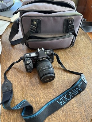 Nice Used  Minolta 7000 AF Camera with Sigma 26 - 80mm Lens Strap & Bag