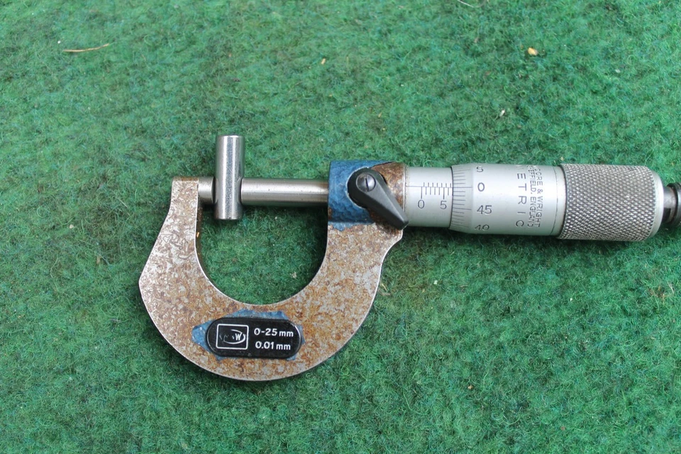 16911 Suzuki GSXR600 W SRAD 1998 caja de cambios cojinete ubicación pasador 7 mm x 20 mm Foto 4 de 4